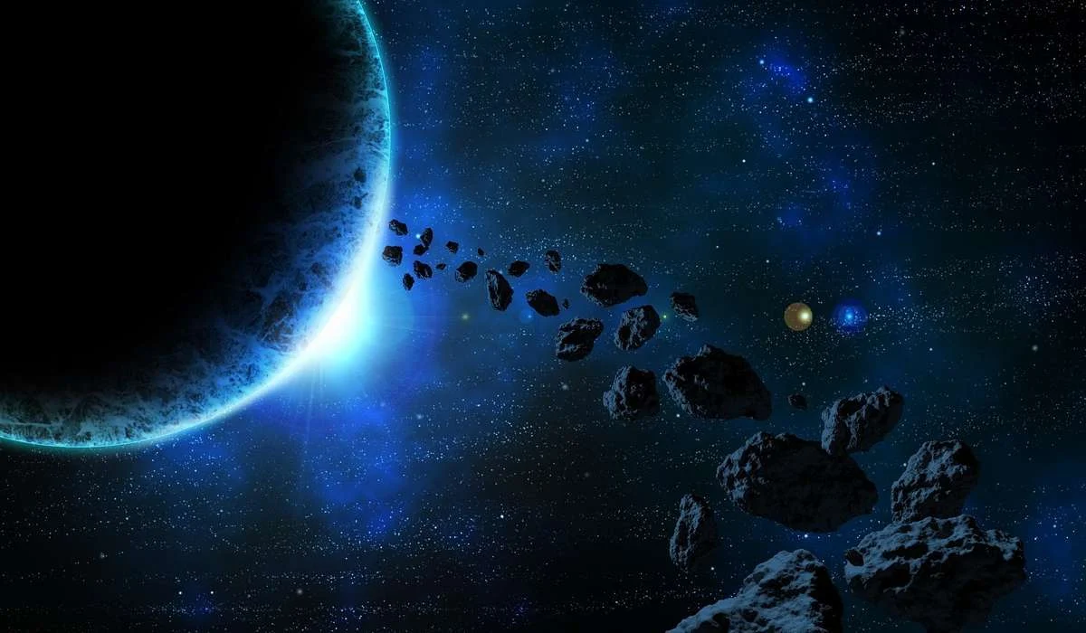 Tra quali pianeti si trova la fascia principale degli asteroidi?