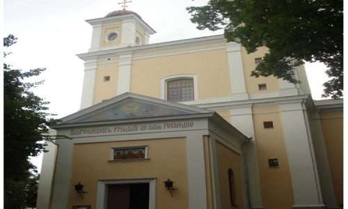 L'immagine della Chiesa del Santo Spirito in Lituania, dove è stata selpolto il corpo del bimbo morto a causa del vaiolo un secolo prima dello sviluppo del vaccino.
