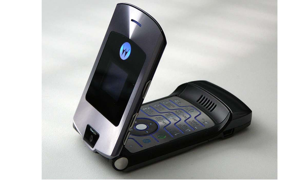 Quale azienda ha acquisito il produttore di telefoni cellulari Motorola Mobility nel 2011?