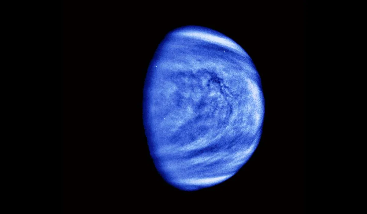 Come avvengono i transiti di Venere tra il Sole e la Terra?