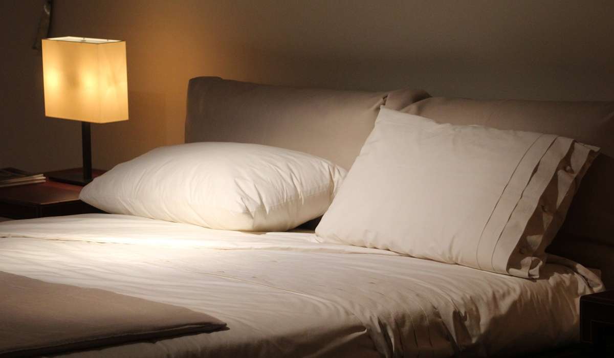 Come affermazione generale, dormire meno di 6 ore a notte è associato a un: