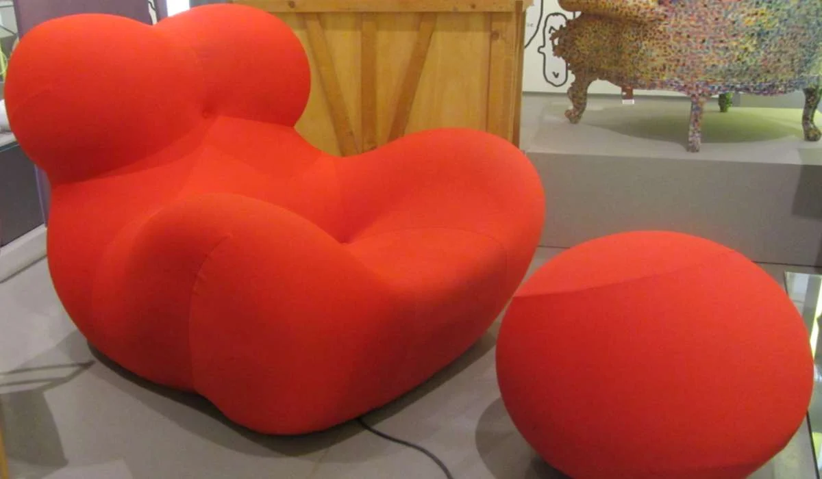 A cosa è ispirata la celebre poltrona Up progettata da Gaetano Pesce per B&B?