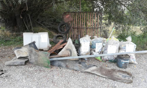 I volontari di Cremona che hanno partecipato a Save the Planet hanno raccolto anche molti rifiuti ingombranti come cartelli stradali, gomme e una rete da letto.
