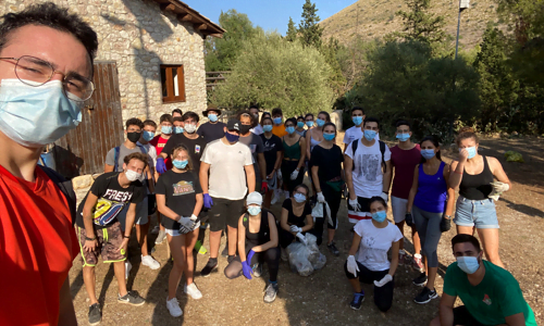 A Bagheria, in provincia di Palermo, molti volontari hanno partecipato a SAve the Planet ripulendo una zona molto frequentata da turisti e famglie.