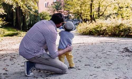 La teoria biosociale spiega come crescere al meglio i propri figli